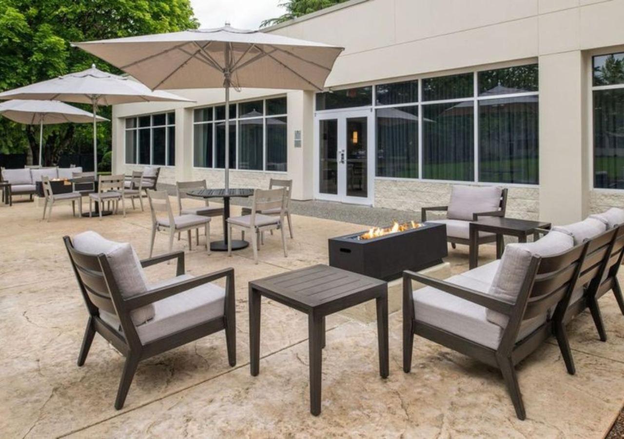 Hotel Fairfield By Marriott Issaquah Exteriér fotografie